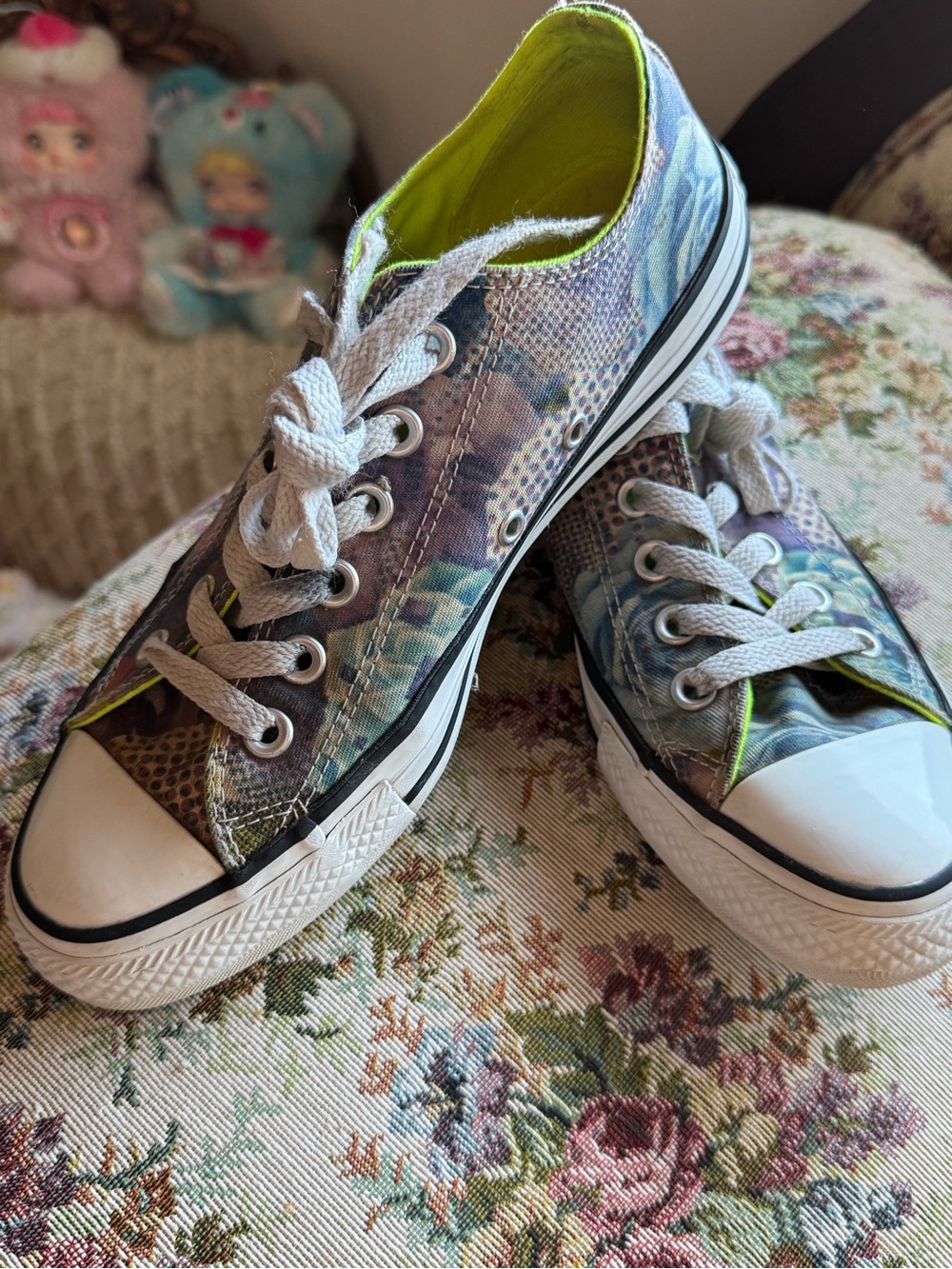 W Sz7 Converse Chuck Taylor All Star Ox Low Top Y2K Digital Floral Canvas